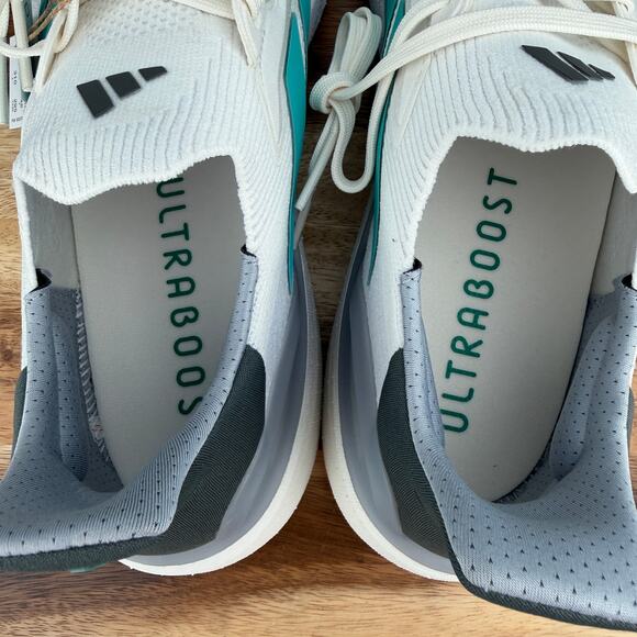 Adidas Ultraboost 5X Running Shoes Men\'s 13 Core White Pure Teal JI3244 NEW